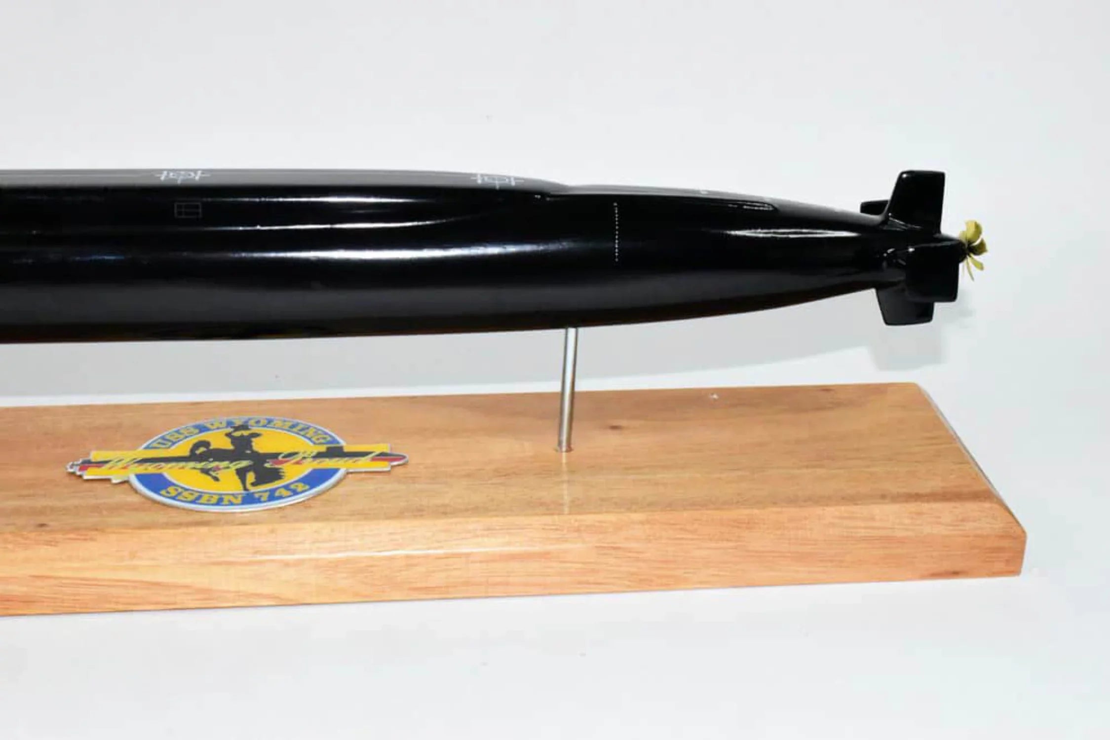 USizeSize Wyoming SizeSizeBN-742 Sizeubmarine Model (Black Hull),Navy,Sizecale Model,Mahogany,20 inch,Ohio Class