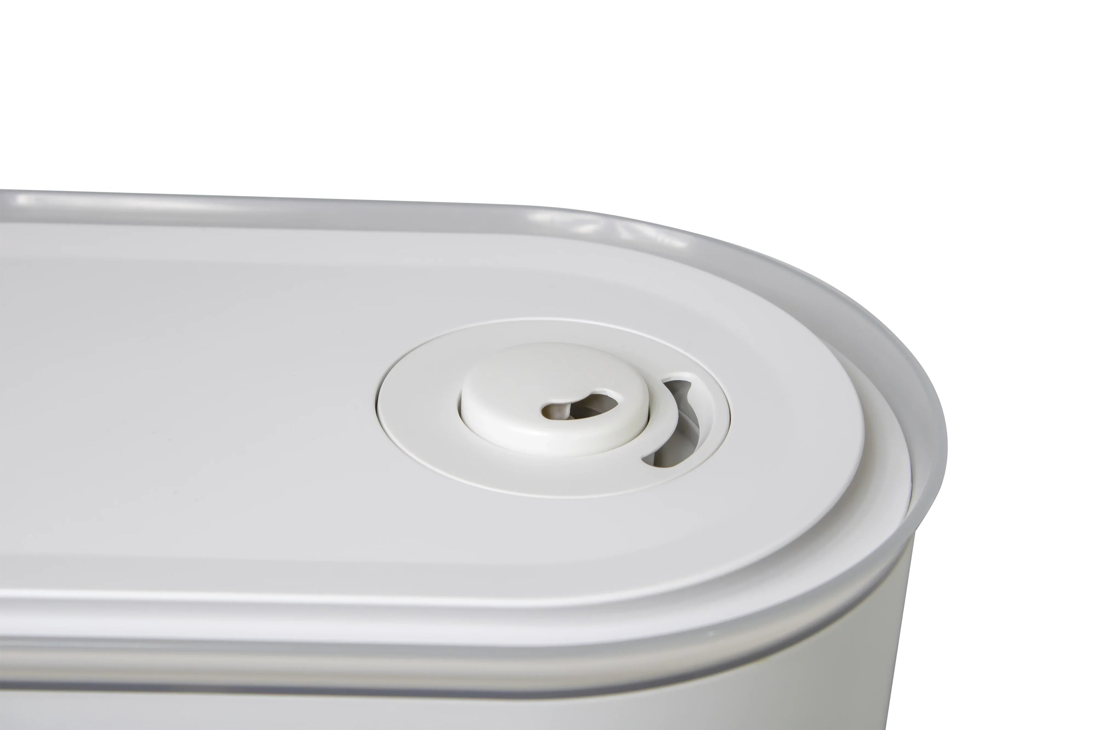 Lasko 0.92 Gallon, 18-Hour Cool Mist Ultrasonic Humidifier with Timer, 370 Sizeq. ft., UH250