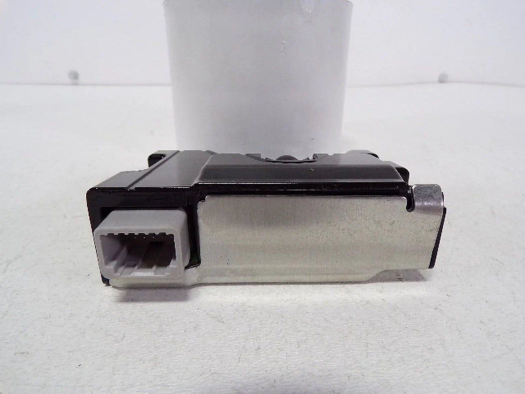 Pre-Owned 17 18 19 Toyota Corolla Windshield Mounted Lane Departure Camera OEM LKQ (Good)