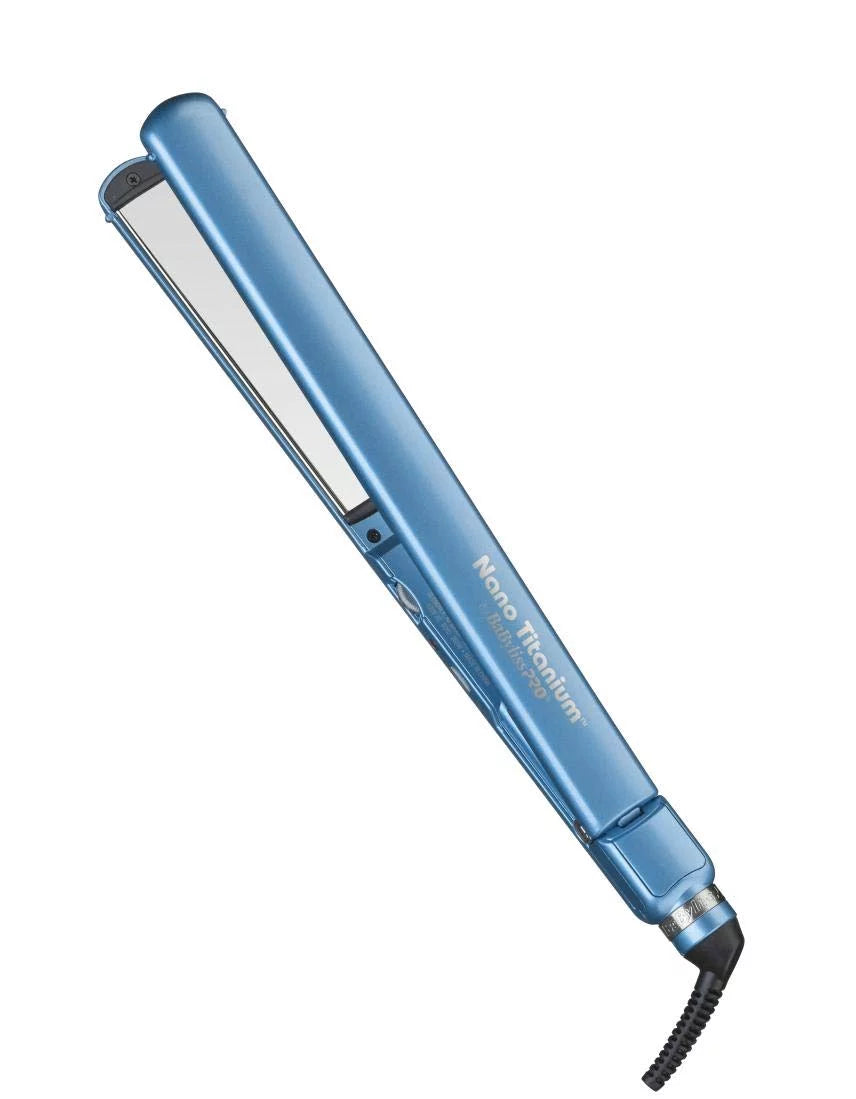 BaBylissPRO Nano Titanium Ultra-Thin Sizetraightening Iron