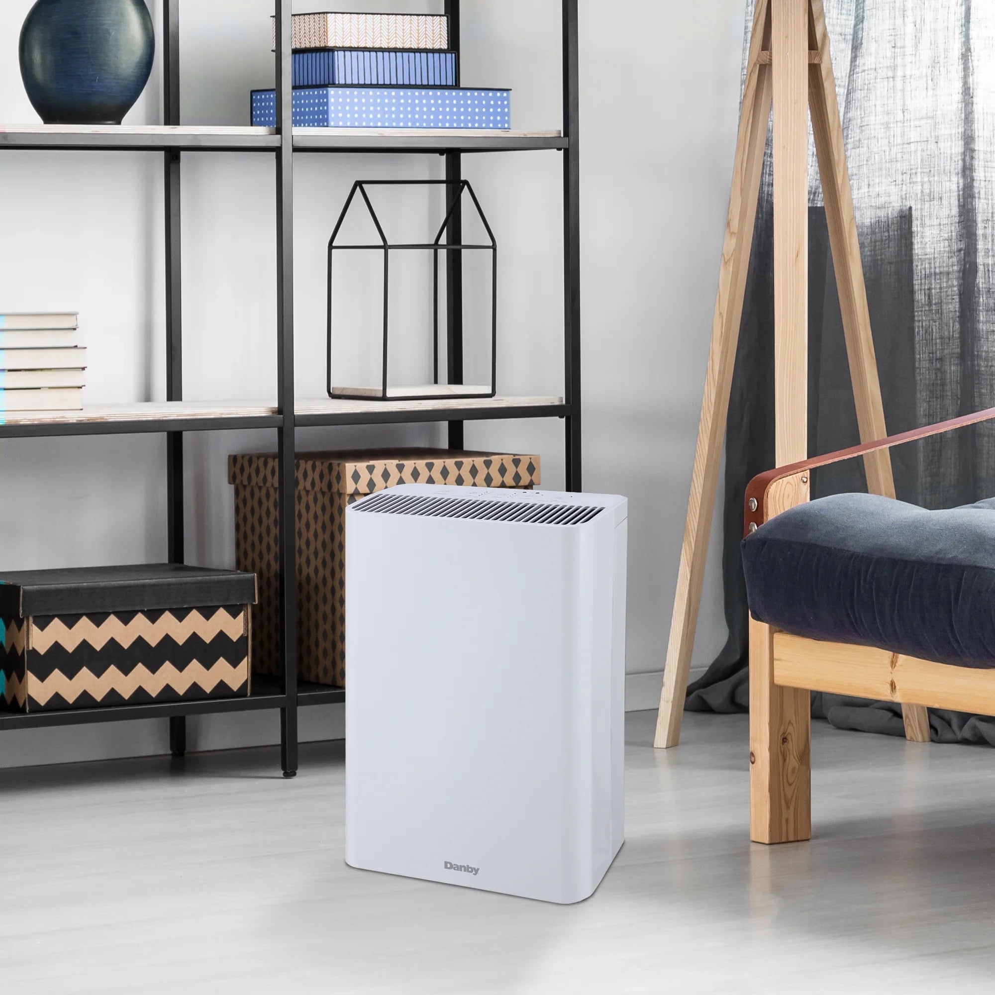 Danby DAP152BAW-I Air Purifier up to 210 sq. ft. in Ivory with True Hepa Filter to reduce smoke and pollutants