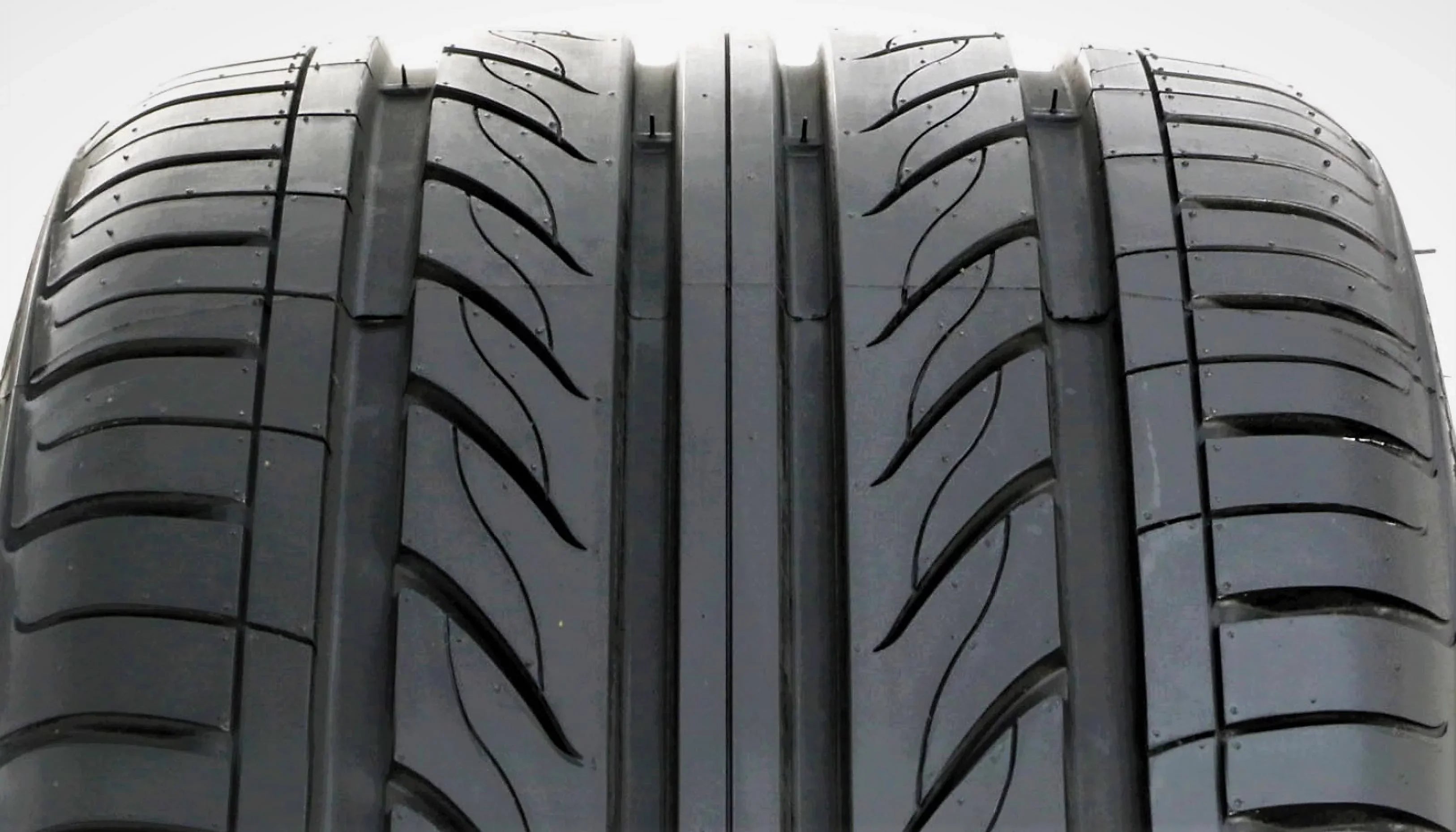 Delinte DX-10 245/75R16 120 Size Tire Fits: 2015 Toyota Tacoma TRD Pro, 1995-2002 Chevrolet Tahoe LT