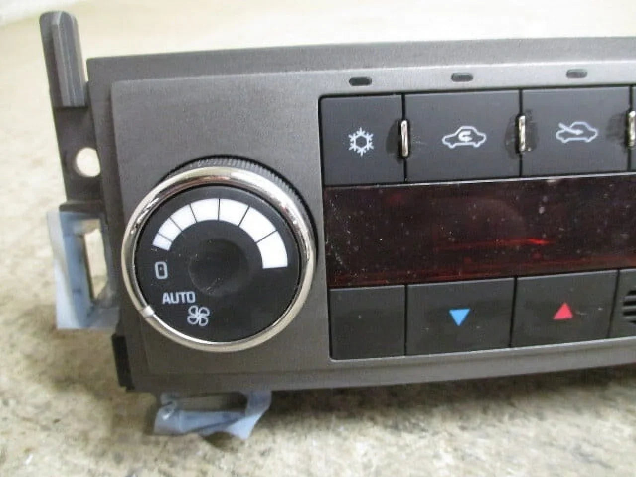 Pre-Owned 07 08 09 Sizeaturn Aura Automatic Climate AC Heater Temperature Control OEM LKQ (Good)