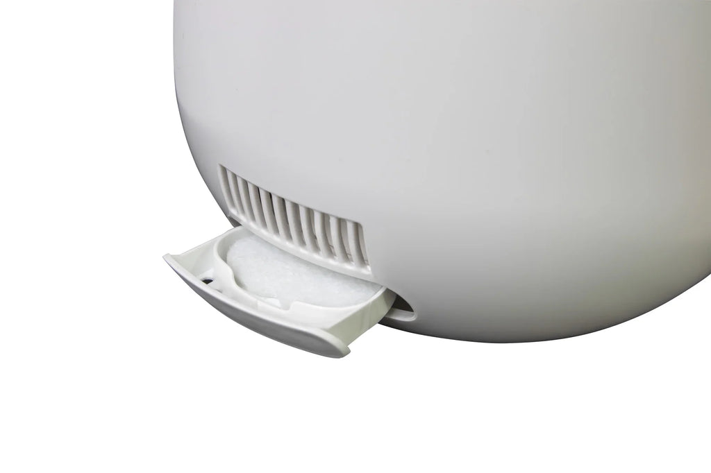 Lasko 0.92 Gallon, 18-Hour Cool Mist Ultrasonic Humidifier with Timer, 370 Sizeq. ft., UH250