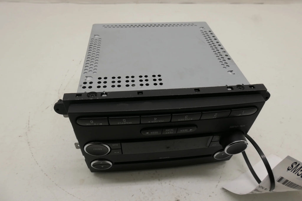 Pre-Owned 2012 Ford Transit Connect CD Player Radio Receiver OEM (Good)