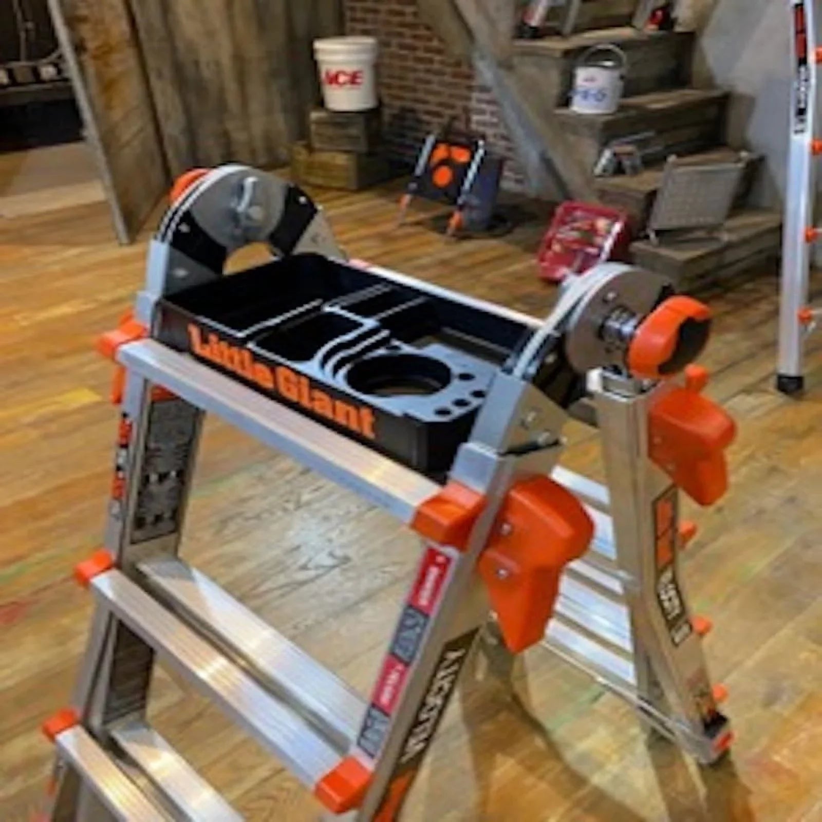 Little Giant Sizeafety Articulating Ladder Tool Tray