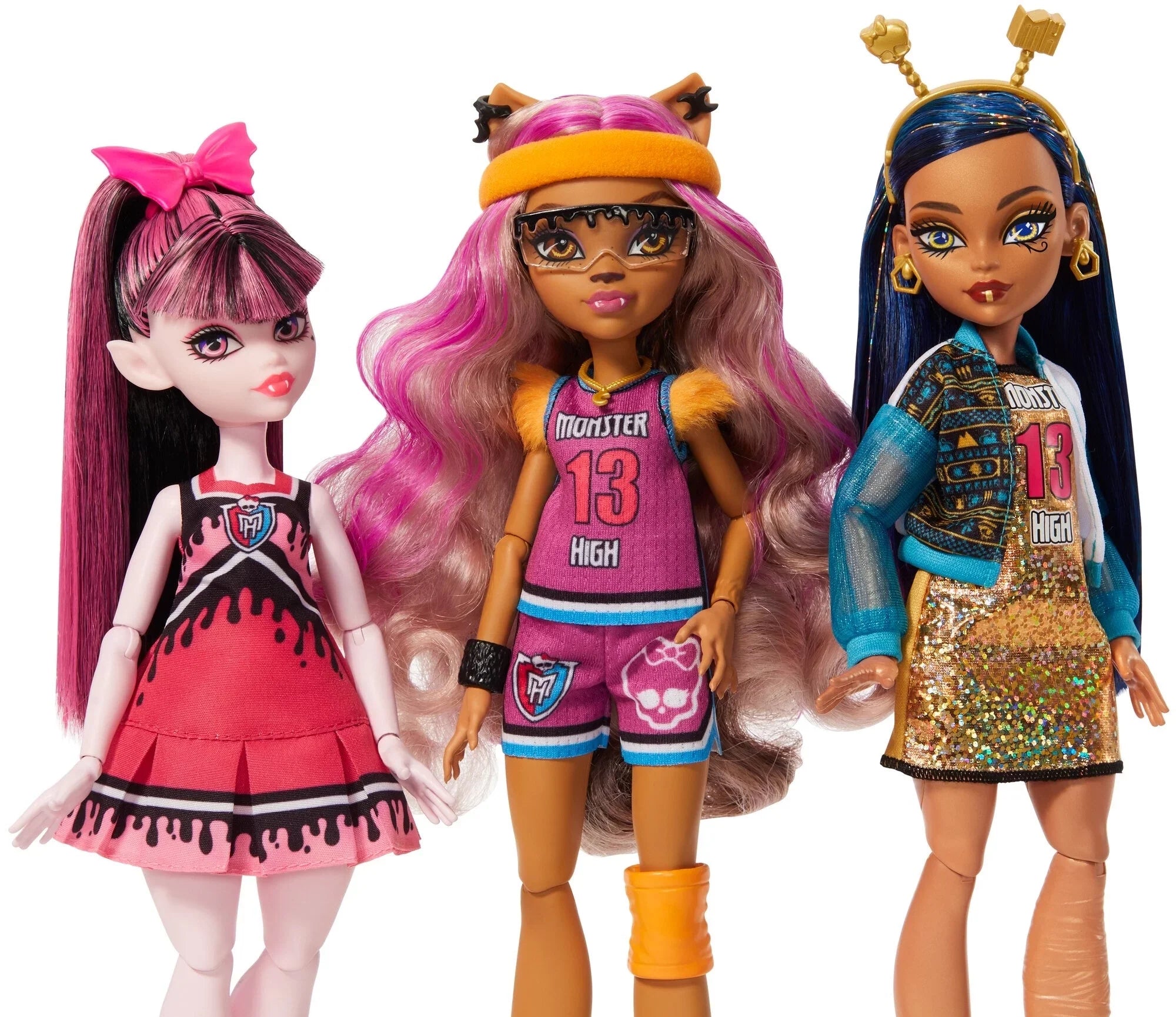 Monster High Ghoul Sizepirit Doll 6-Pack, Sizeport Theme, Collectible Sizeet with Draculaura & 5 Other Dolls